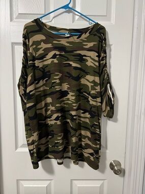 Moon Collection Camouflage Top - Green, Brown & Black